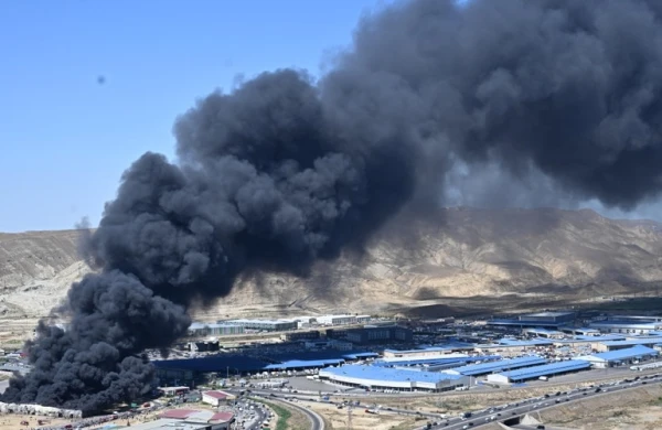Maaşı verilməyən işçi fabriki yandırdı - VİDEO