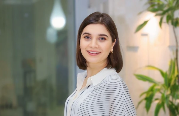 Elnarə Baxış işdən çıxdı 
