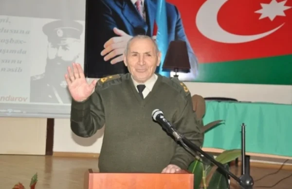 Şəmistan Nəzirli tədbir zamanı qəfil vəfat edib 
