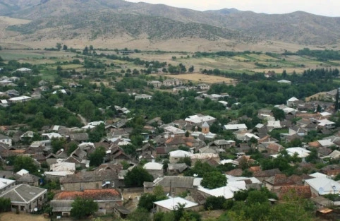 Marneulidə gürcü dilini bilməyən azərbaycanlı belə cəzalandırldı