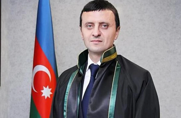 Adnan Əhmədzadənin vəkili dövlət qurumunda işləyirmiş? - Foto&nbsp;