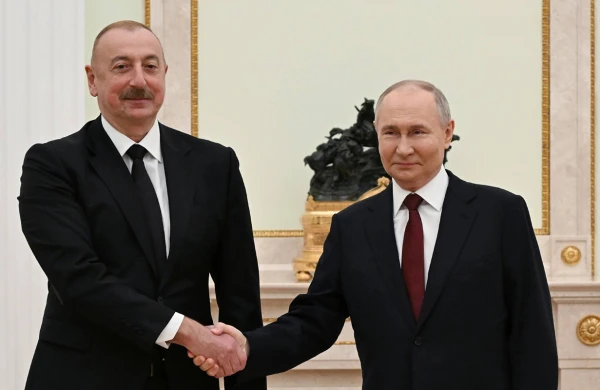 İlham Əliyev Putinlə telefonla danışdı&nbsp;