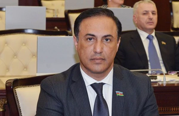 Elman Nəsirov sosial şəbəkədə yayılan videodan danışdı&nbsp;&nbsp;