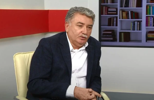 Məşhur mahnıları bu həkim yazıbmış&nbsp; - MARAQLI FAKT