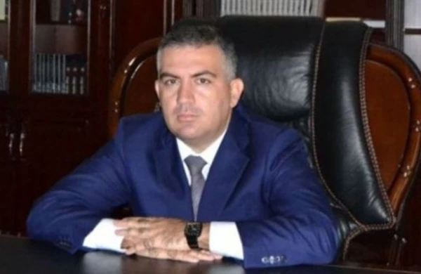 İcra başçısı sakinləri məhkəməyə verdi - Kim haqlıdır?&nbsp;