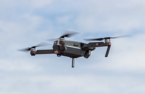 Kimlər havaya dron qaldıra bilər?&nbsp; —&nbsp; Vəkil icazəsiz dron istifadə edənlərin məsuliyyətindən DANIŞDI