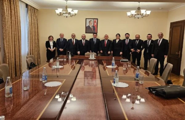 Türkiyədən gələn nümayəndə heyəti Hikmət Hacıyevlə görüşüb&nbsp;