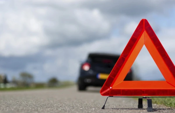 Qadınlar qəzaya düşdülər: Həyatını itirən var