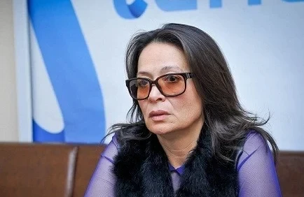 Xanlarova buna əsasən işdən çıxarılıb - Rəsmi