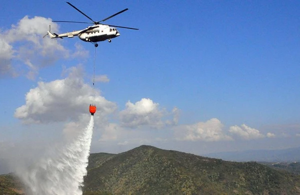 SON DƏQİQƏ! Güclü yanğın başladı: Əraziyə helikopterlər göndərildi