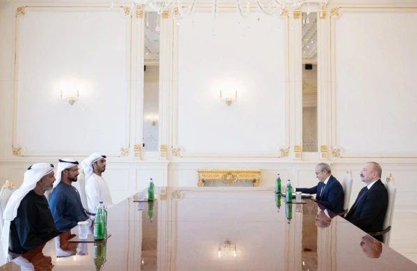 İlham Əliyev Birləşmiş Ərəb Əmirliklərinin bir sıra şirkətlərinin rəhbərlərini qəbul edib