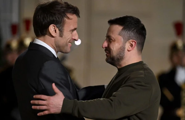 Makron Zelenskiyə nə deyib?