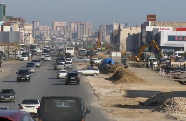 Bakıda daha bir məşhur bazar SÖKÜLÜR