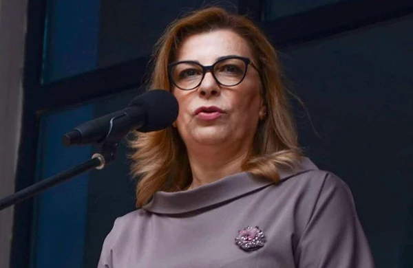 İradə Xəlilova məhkəməyə gəlmədi - Qızının qızıllarını ələ keçirənə hökm oxundu&nbsp;