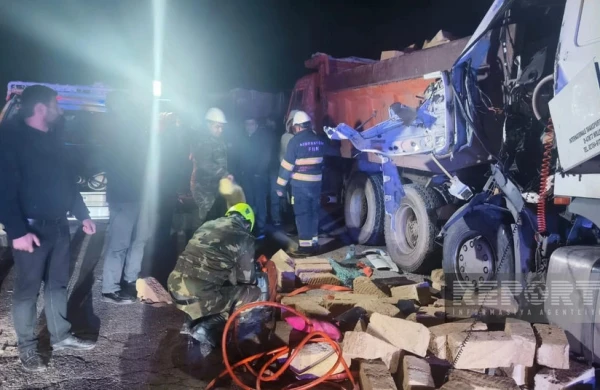 Sürücü həyatını itirdi