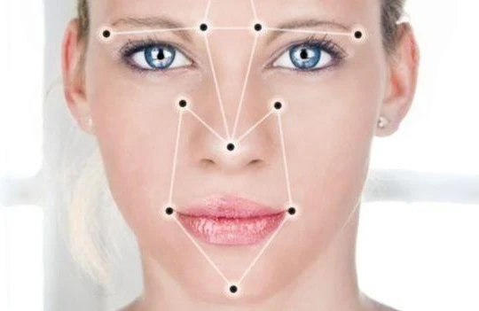 Üzümüzdə təhlükə üçbucağı adlanan hissə hansıdır?  —    HƏKİM xəbərdarlıq edir