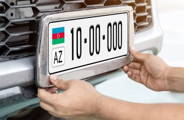 Dövlət qeydiyyat nişanı itirildikdə sürücü nə etməlidir?