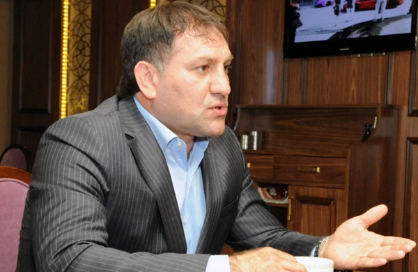 FHN-in polkovniki söyüş söydü: Yarış yarımçıq dayandı - ŞOK DETALLAR