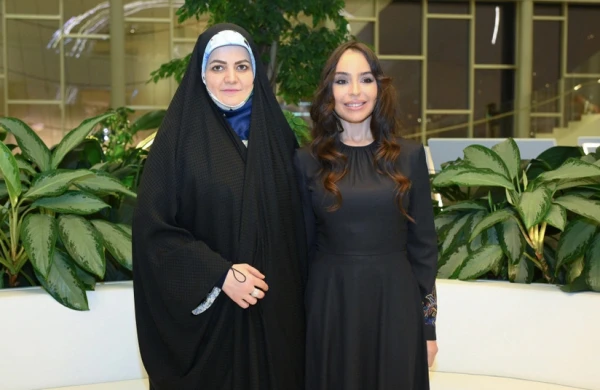 Leyla Əliyeva Zəhra Pezeşkianla görüşüb