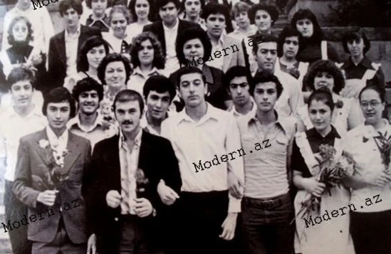 İlham Əliyev SİNİF YOLDAŞLARI İLƏ...