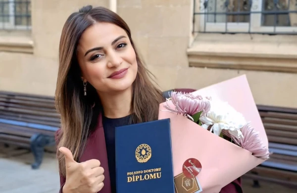 “İlin Müəllimi”i seçildi&nbsp; - FOTO