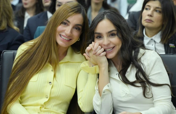 Prezident ailəsi “Azərbaycan dili” platformasının təqdimatında:  Mərasimində çıxış edən Mahmud Athar kimdir?   