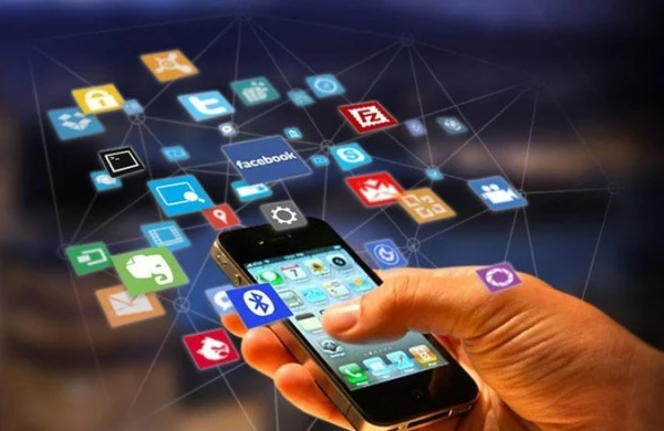 Telefonlar ailələri dağıdır? Azərbaycanda boşanmaların GİZLİ SƏBƏBİ&nbsp;&nbsp;