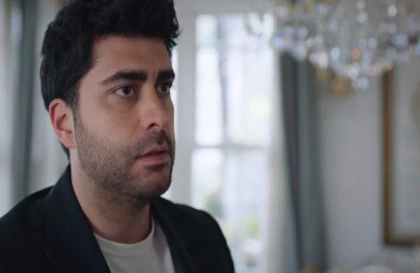 “Kızılcık Şerbeti” serialının baş rol ifaçısı saxlanılıb