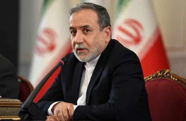 Əraqçi bu ölkəyə səfər edəcək.