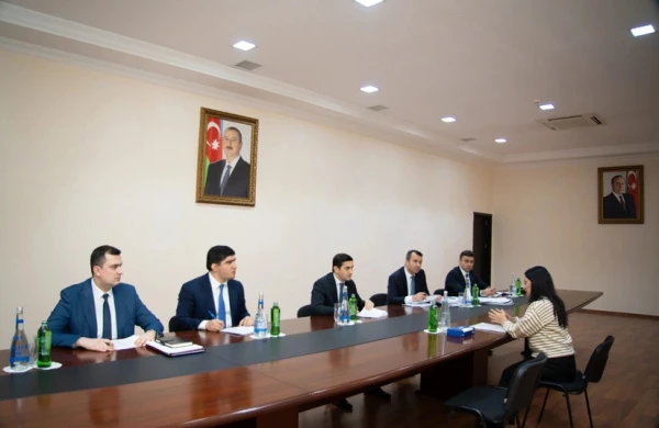 Fərid Əhmədov Salyanda vətəndaşları qəbul edib&nbsp;