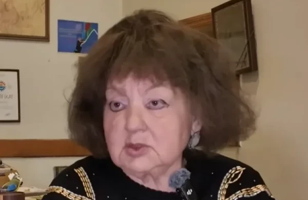 Yuri Qaqarinlə görüşən azərbaycanlı qadın: "O mənə medal da verdi"