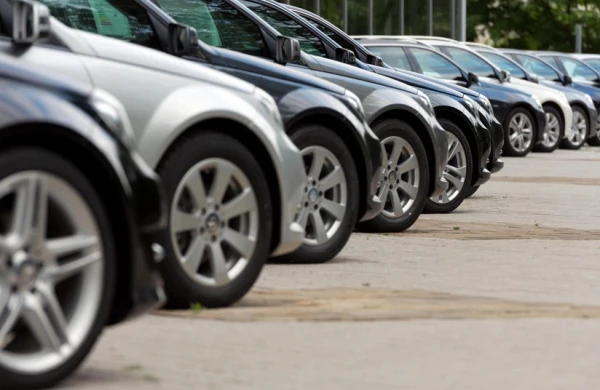 Bu tarixdə avtomobil hərracı olacaq&nbsp;