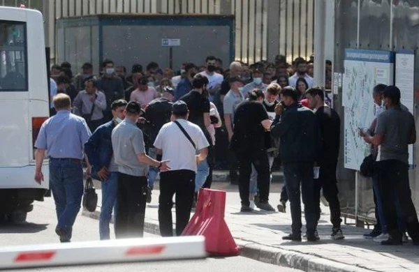 Rusiyaya işləməyə gedənlər üçün yeni qanun
