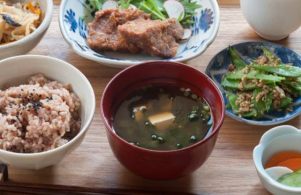 Yaponların gec qocalmasının və kökəlməməsinin SİRRİ&nbsp;