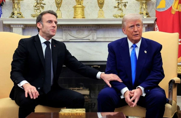 Tramp Makronun eynəklərinə sataşdı: Çox xoşuma gəldi 