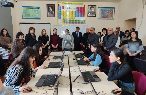 Gəncə Dövlət Universitetində imtahan sessiyası ictimaiyyətə açıq şəkildə izlənilib 