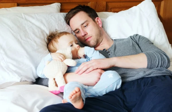 Səsi nazik çıxan oğlan uşaqları ilə bağlı həkimdən XƏBƏRDARLIQ&nbsp;