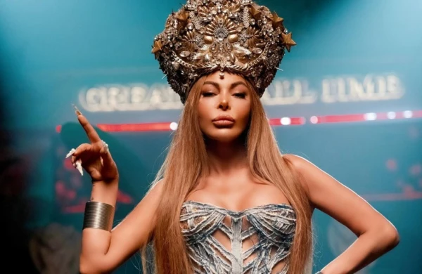 Dolça QADIN... 55 yaşında,40 İLLİK SƏHNƏ FƏALİYYƏTİ  