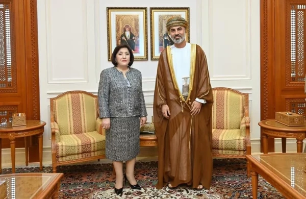 Sahibə Qafarova Oman Şura Məclisinin sədri ilə görüşdü