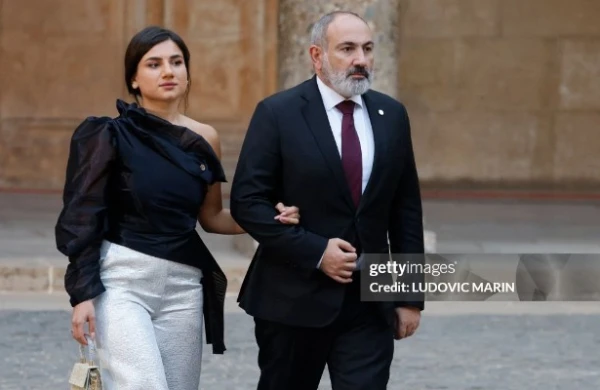 Paşinyanın qızının maaşı yenidən gündəmdə&nbsp;