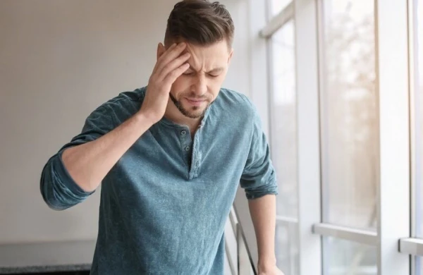 Başgicəllənmənin arxasında bu gizli xəstəlik dayana bilir&nbsp; &nbsp;—&nbsp; Həkim AÇIQLADI