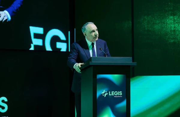 Kamran Əliyev universitetlərdəki bu seçimdən gileyləndi&nbsp;