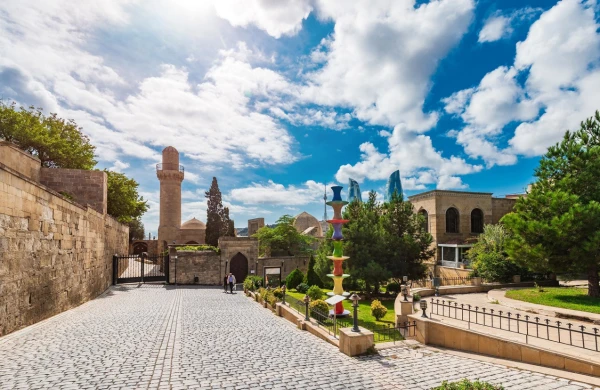 Bakı bu şəhərlə qardaşlaşdı