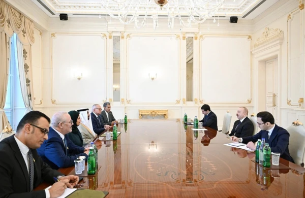 İlham Əliyev Ərəb Parlamentinin prezidentinin başçılıq etdiyi nümayəndə heyətini qəbul edib 