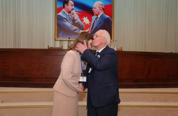 Deputatdan vəfat edən atası ilə bağlı ürəkdağlayan PAYLAŞIM: Canından çox sevdiyin qızın...