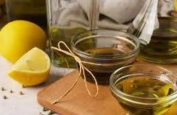 Yatmazdan əvvəl zeytun yağı və limon "shot"u içməyin möcüzəvi təsirləri