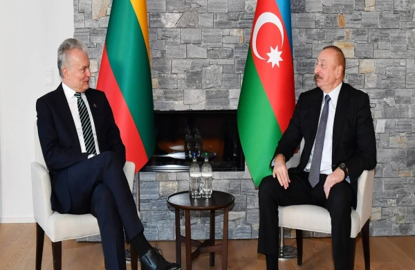 Prezident İlham Əliyev litvalı həmkarını təbrik edib 