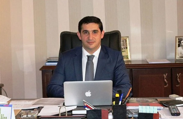 Ədliyyə naziri ƏMR İMZALADI: Rəislər  vəzifələrini itirdilər