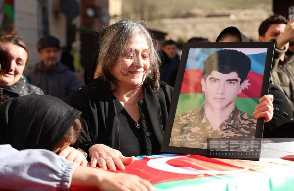 Lökbatanda I Qarabağ müharibəsinin itkin-şəhidi Rafiq Hüseynovla vida mərasimi keçirilib&nbsp;