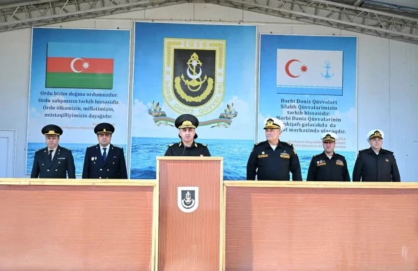 Hərbi prokuror tapşırıqlarını verdi